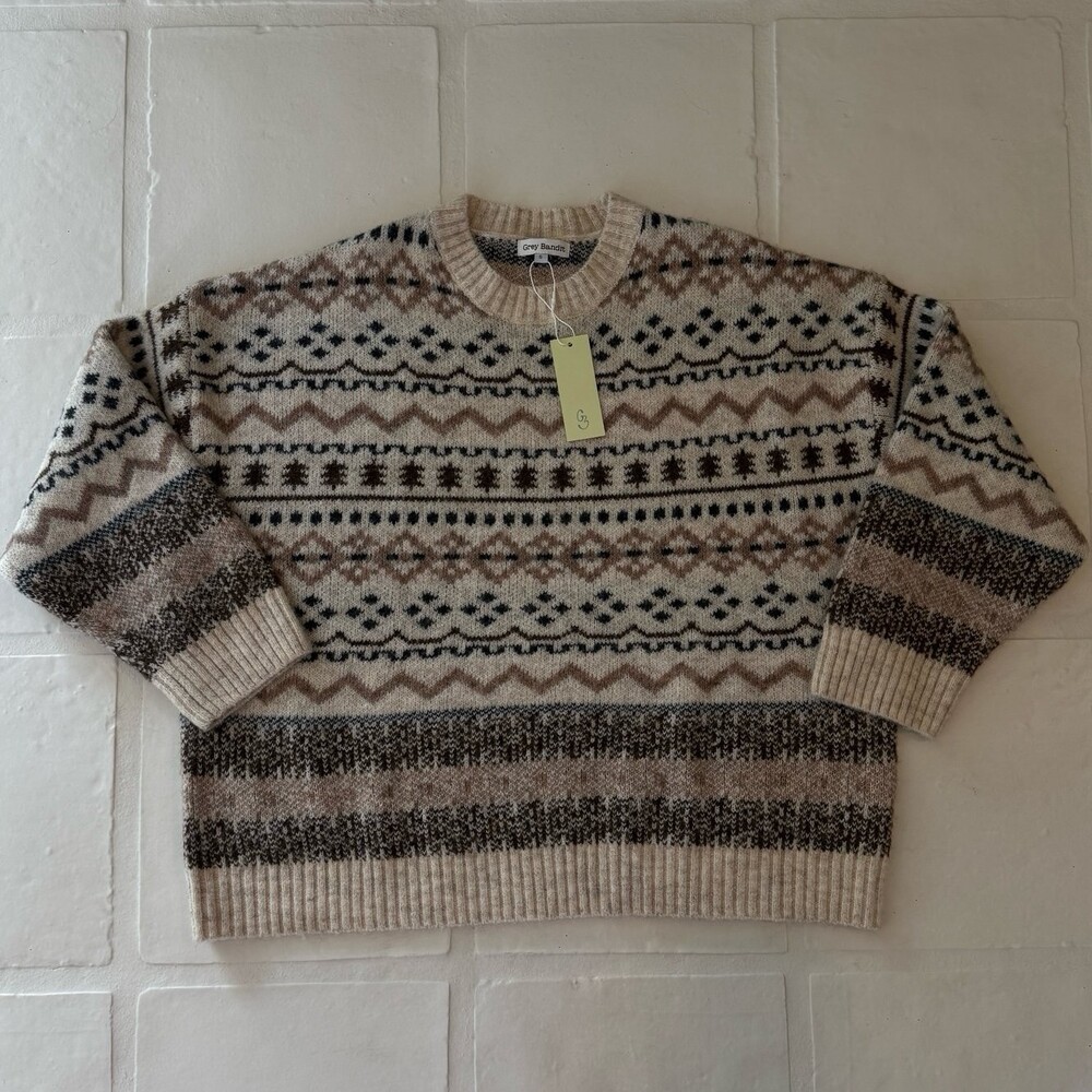 Grey bandit sweater